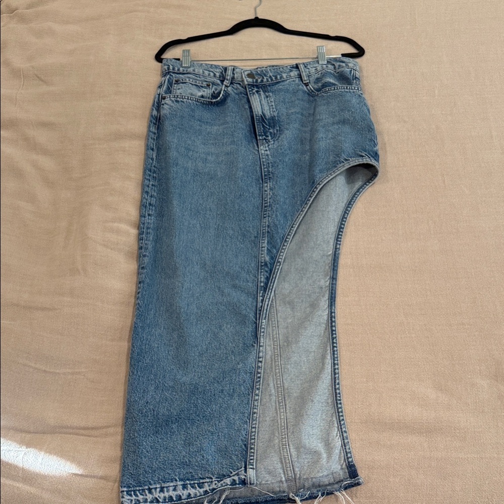 Zara Classic Blue Women's Jean Skirt